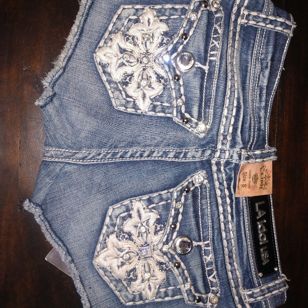 LA Idol shorts